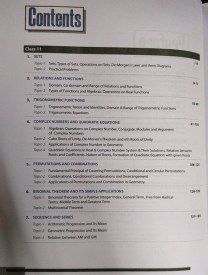 Arihant JEE Main Mathematics 24 Years – Chapterwise & Topicwise Solved Papers [English]