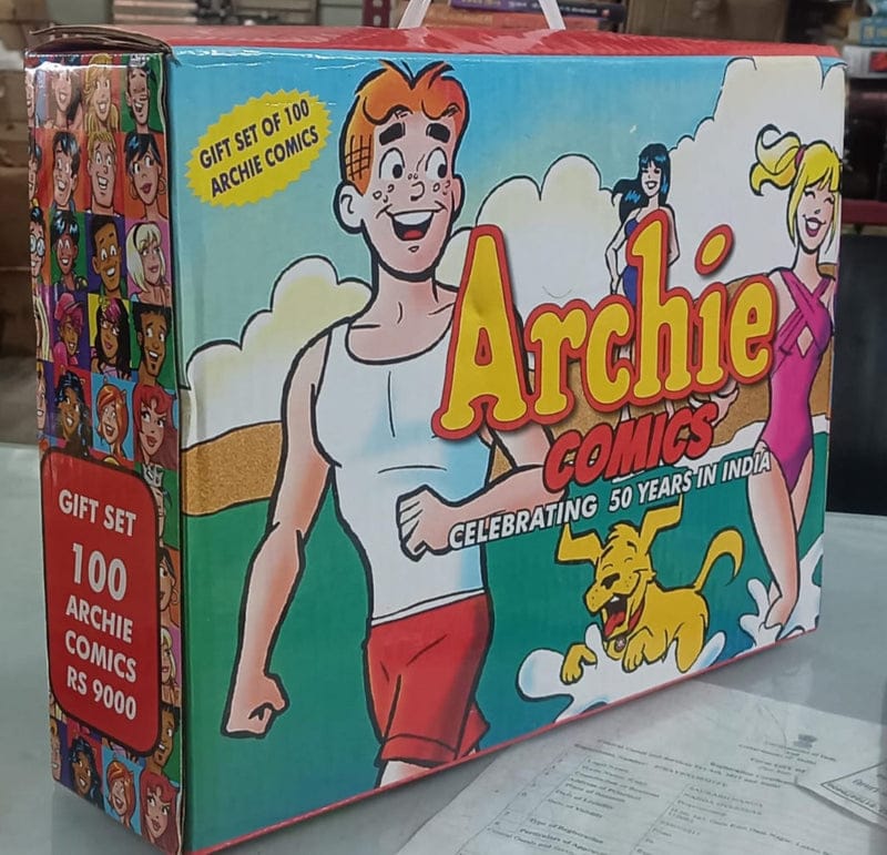Archie Comics Gift Set of 100 Comics | Collector's Box Set | Celebrating 50 Years in India (Paperback)